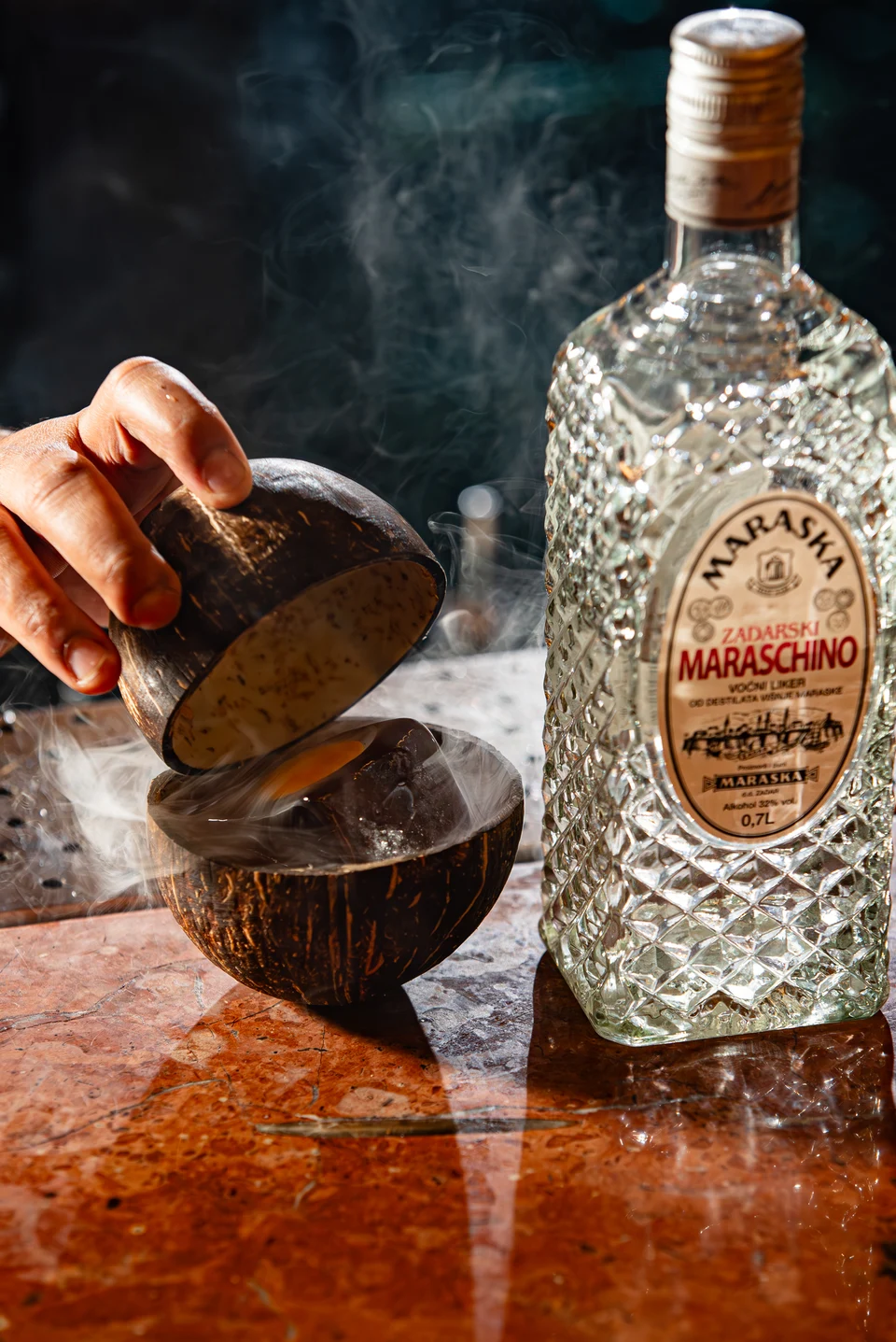 Bottle coconut smoke serving